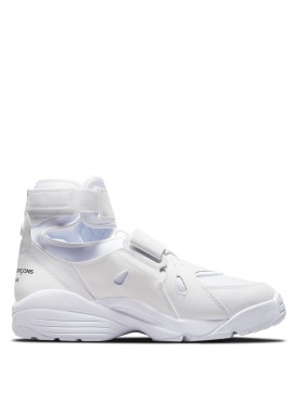 COMME DES GARÇONS HOMME PLUS X NIKE AIR CARNIVORE SNEAKERS IN WHITE